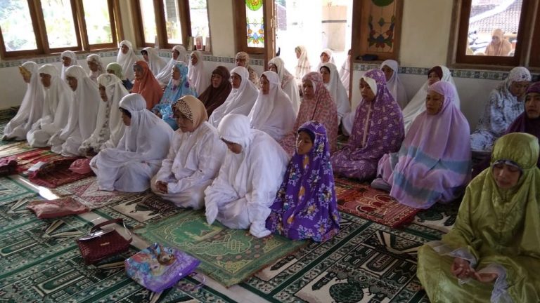 Kegiatan Ramahdan PAC Fatayat Saptosari