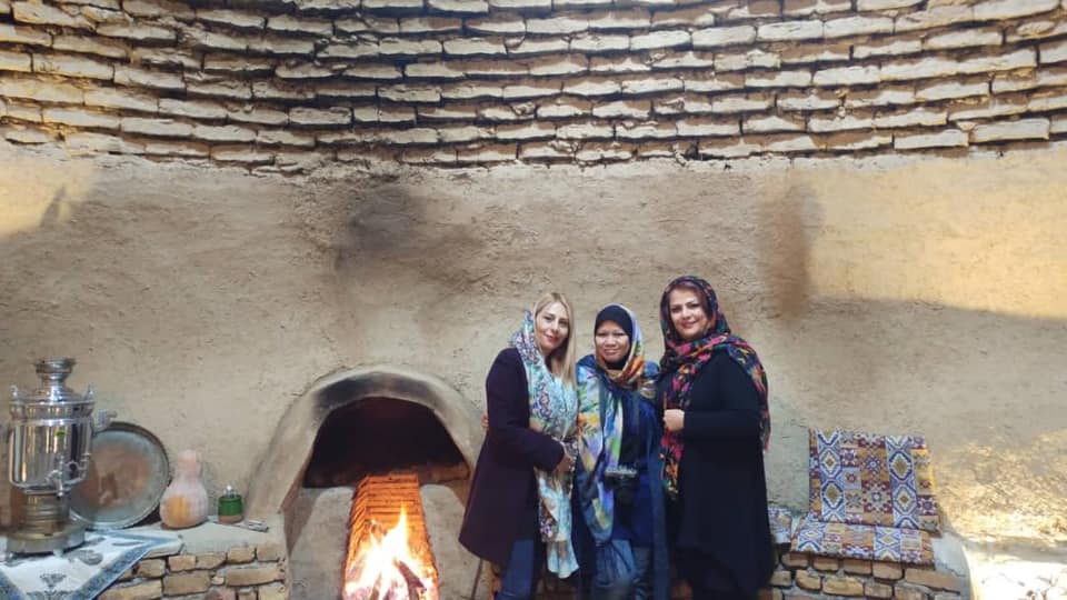 Mengintip Tradisi Mahar Tinggi dalam Budaya Iran
