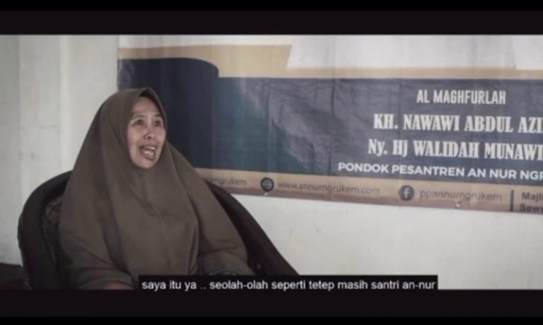 Hj Walijah Pelopor Mimpi ke Tanah Suci Penulis