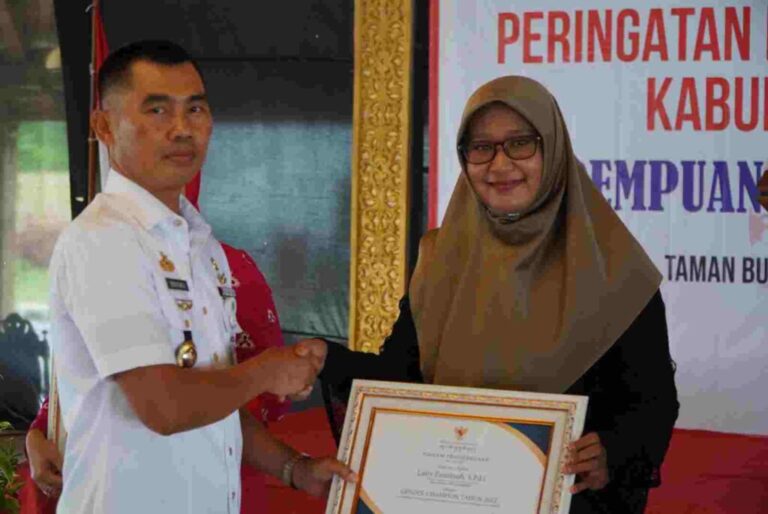 Ketua PC Fatayat NU Gunungkidul Raih Penghargaan Gender Champion