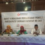 Fatayat harus bisa berperan aktif menjadi salah satu bagian dari penyelenggaraan pemilu. Fatayat dapat membentuk call center aduan pelanggaran pemilu